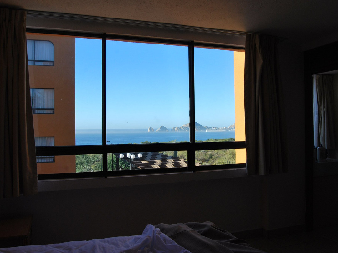 Sunrock Hotel & Suites Los Cabos主图