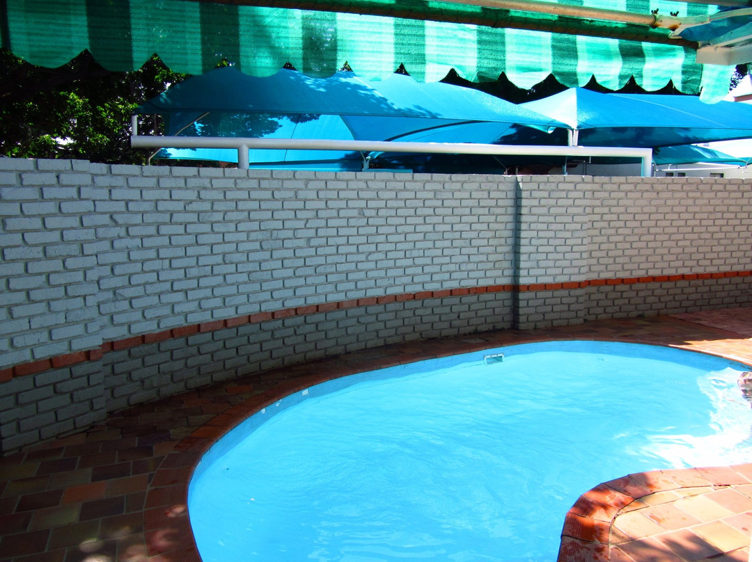 Lonely Oak Hotel主图