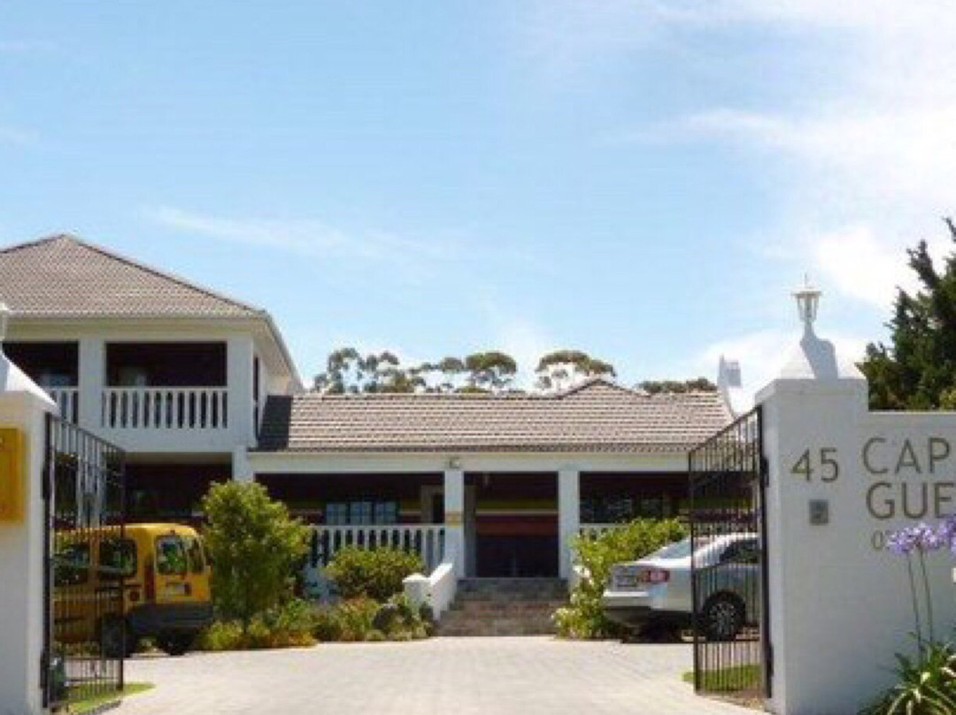 Cape Khamai Guest House主图