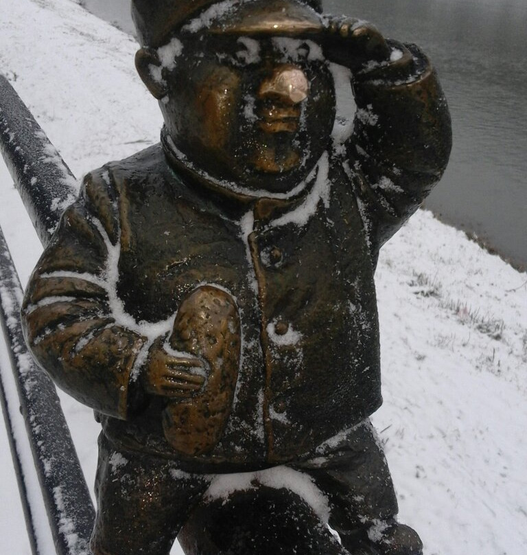 Soldier Svejk Mini-Sculpture景点图片