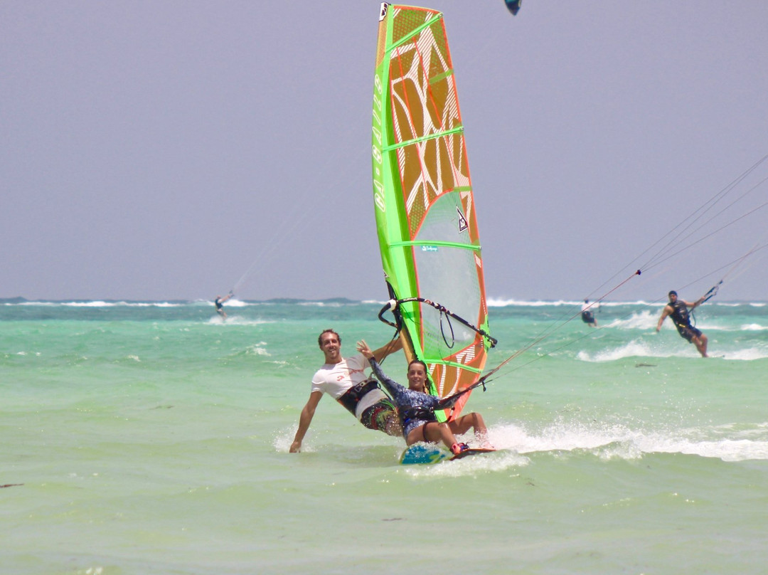 Surfescape-Pwani Mchangani必去景点