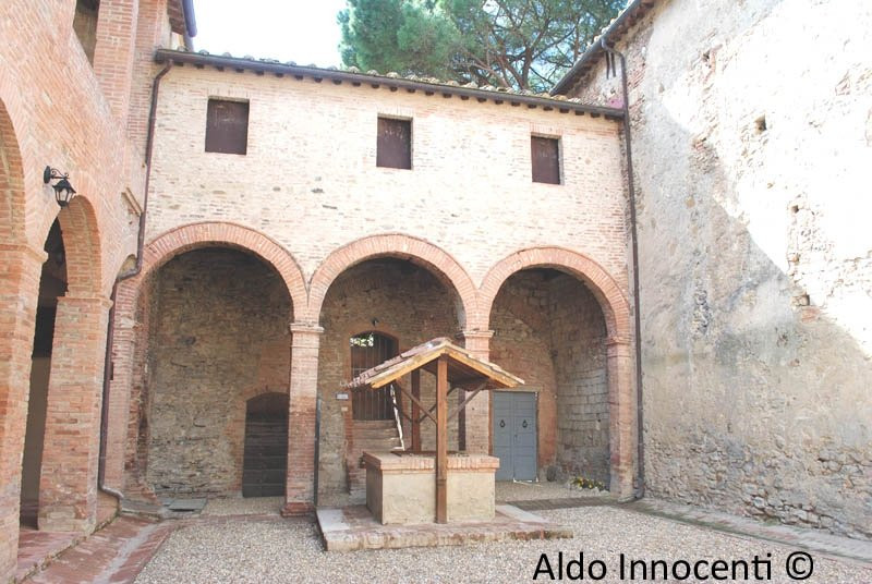 Pieve di Santa Innocenza a Piana景点图片