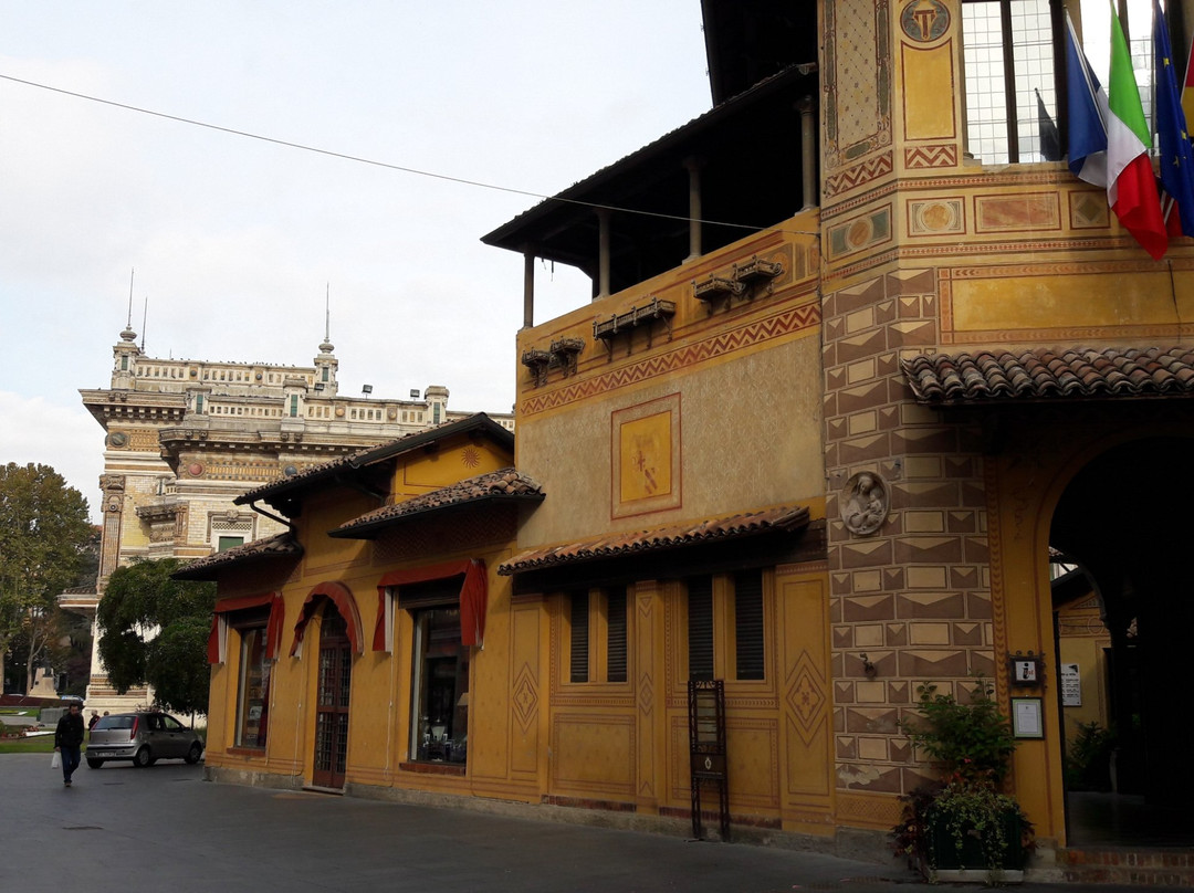 Edificio Liberty - Galleria Warowland景点图片