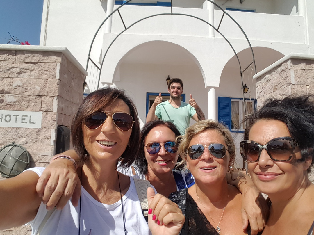 基克拉泽斯酒店