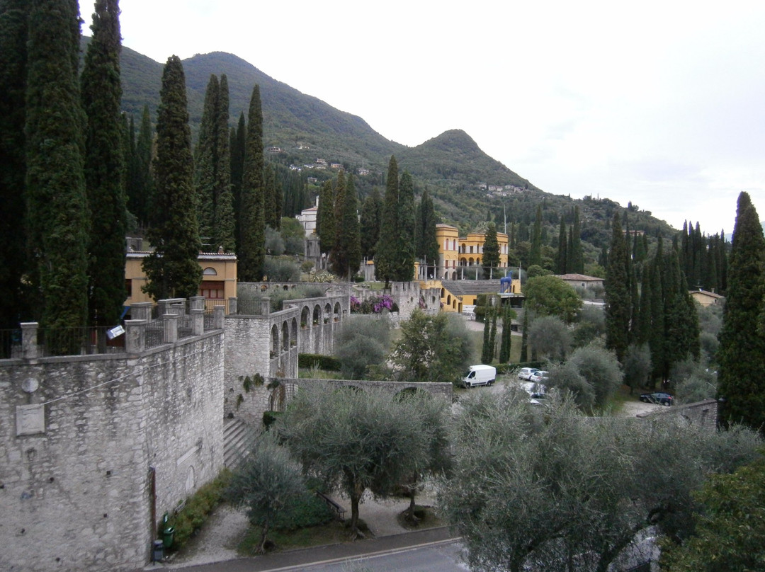 Chiesa di San Nicolò da Bari-加尔多内里维耶拉必去景点