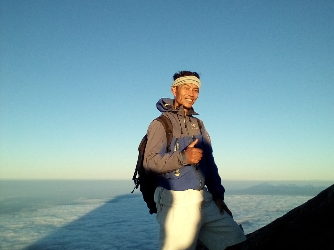 Sidemen Trekking Adventures景点图片