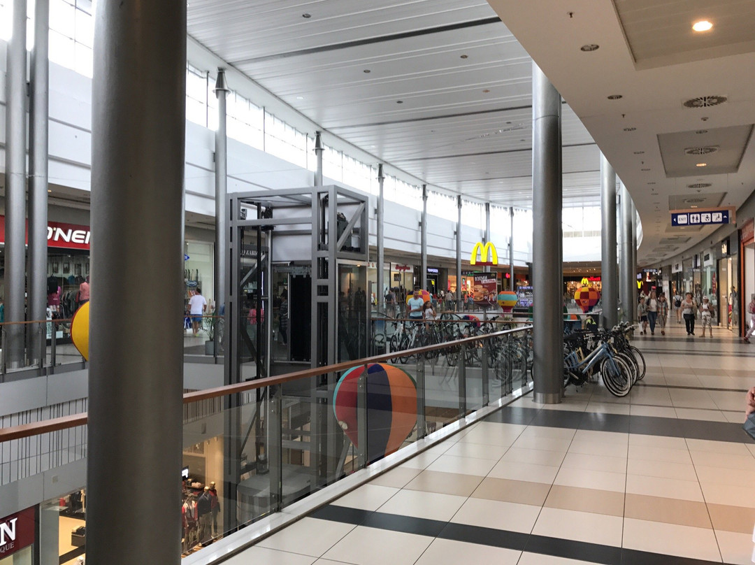 Burgas Plaza Mall-布尔加斯必去景点