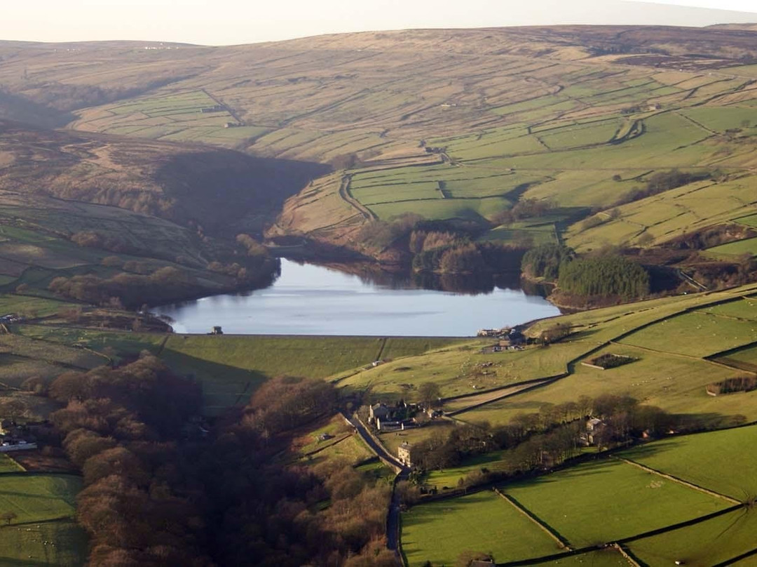 Pennine Helicopters Pleasure Flight-Holmfirth必去景点