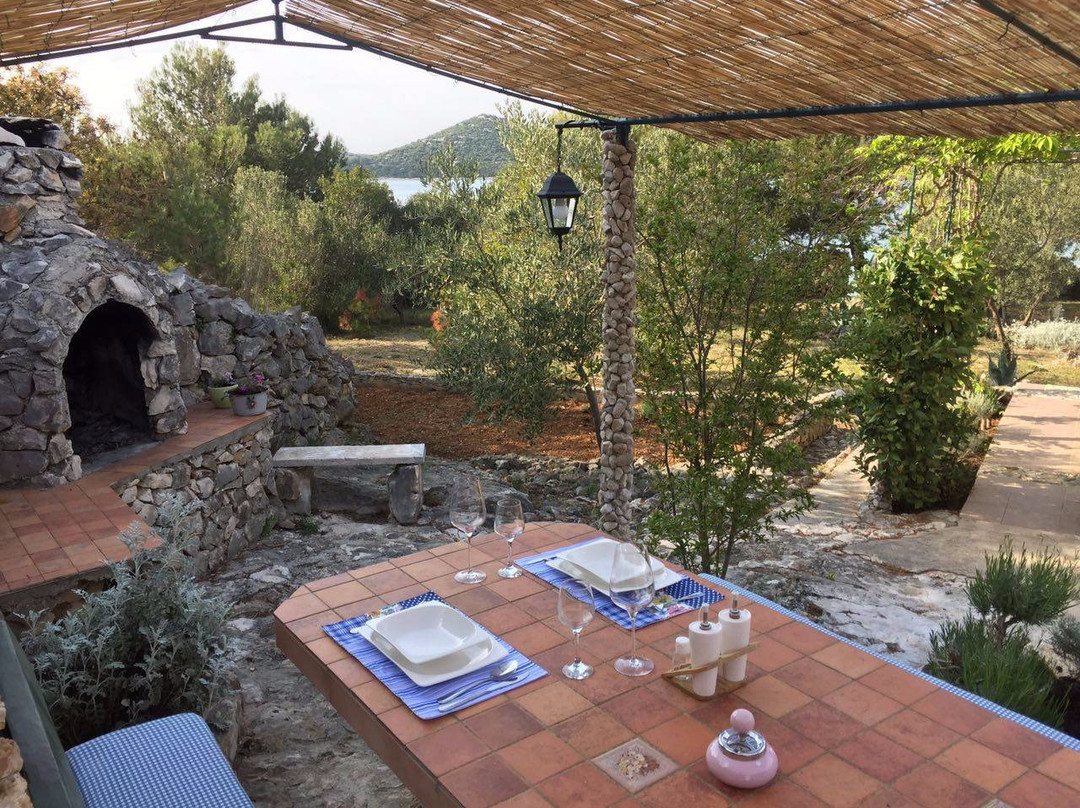 Kornatica Tourist Agency-Murter必去景点