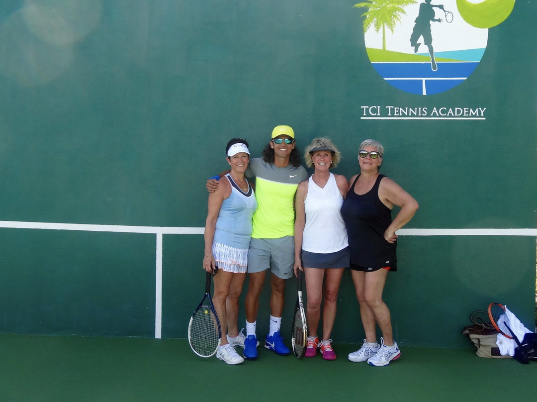 Turks and Caicos Islands Tennis Academy-普罗维登西亚莱斯必去景点