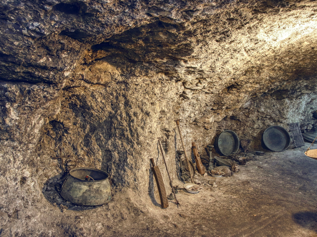 Holy Caves of Nazareth景点图片