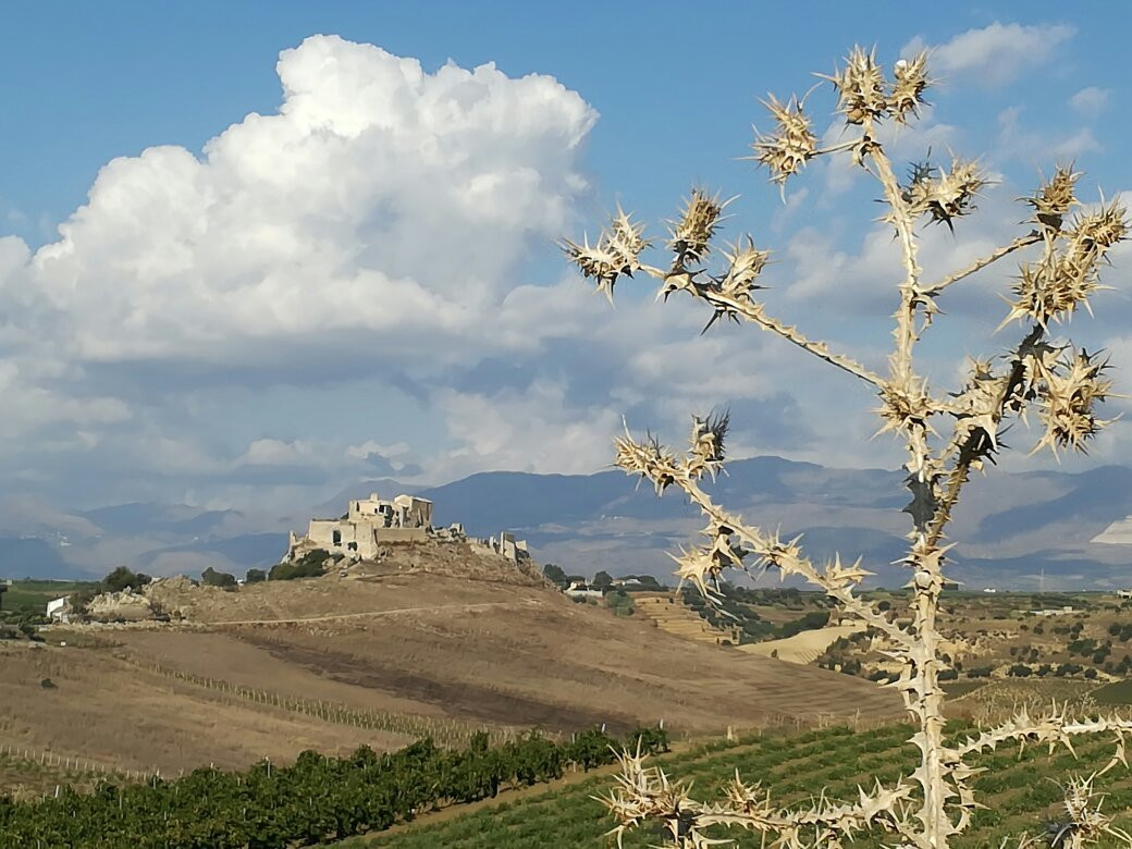 Castello di Calatubo-Alcamo必去景点