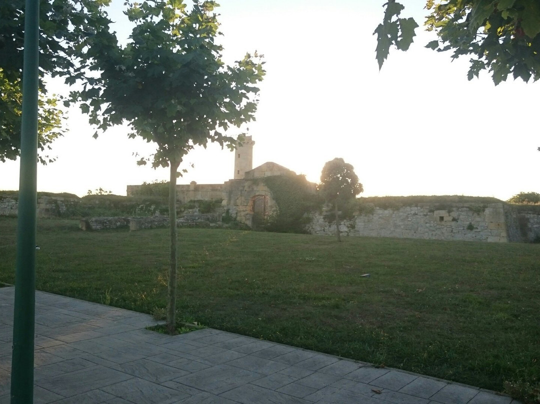 Faro de la Galea-格乔必去景点