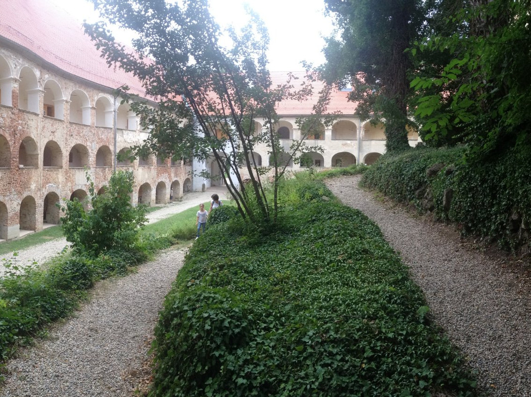 Grad Castle-Grad必去景点