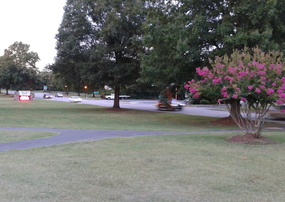 Walter Y. Elisha Park-米尔堡必去景点