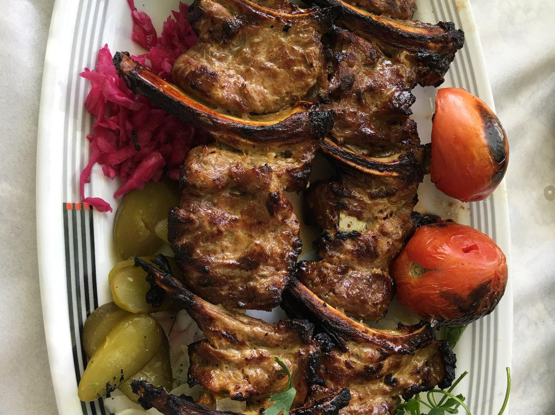 Hamadan餐馆和美食-Nal Eshkeneh