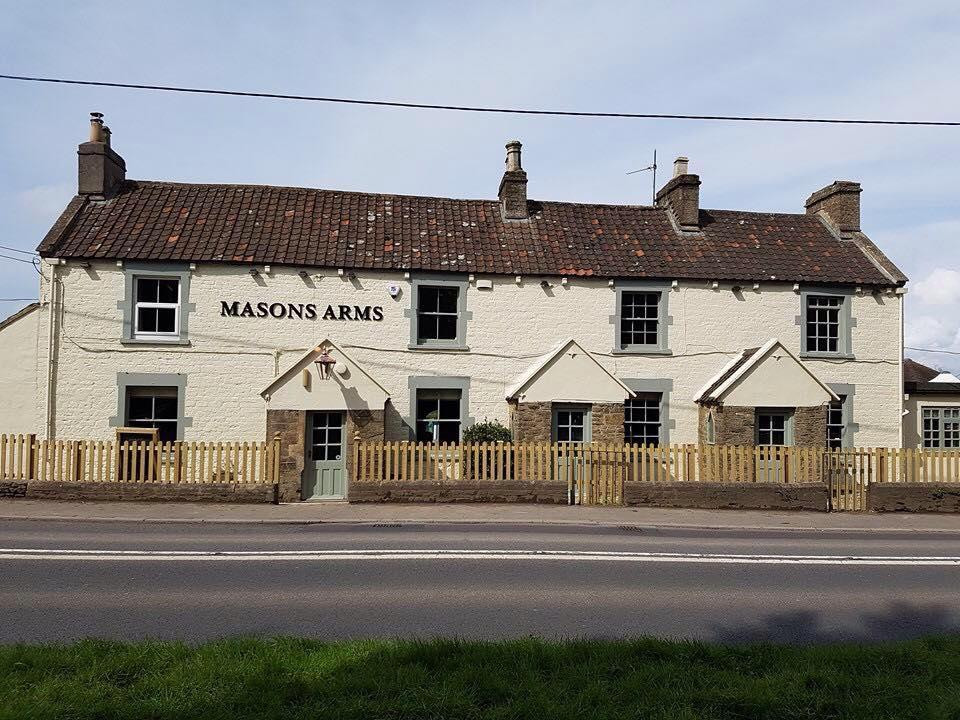 Nunney餐馆和美食-The Masons Arms