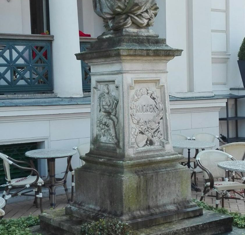 Denkmal Friedrich Wilhelm Kucken景点图片