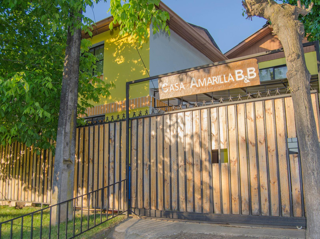 Pelarco酒店住宿-Casa Amarilla Hostal Bed & Breakfast