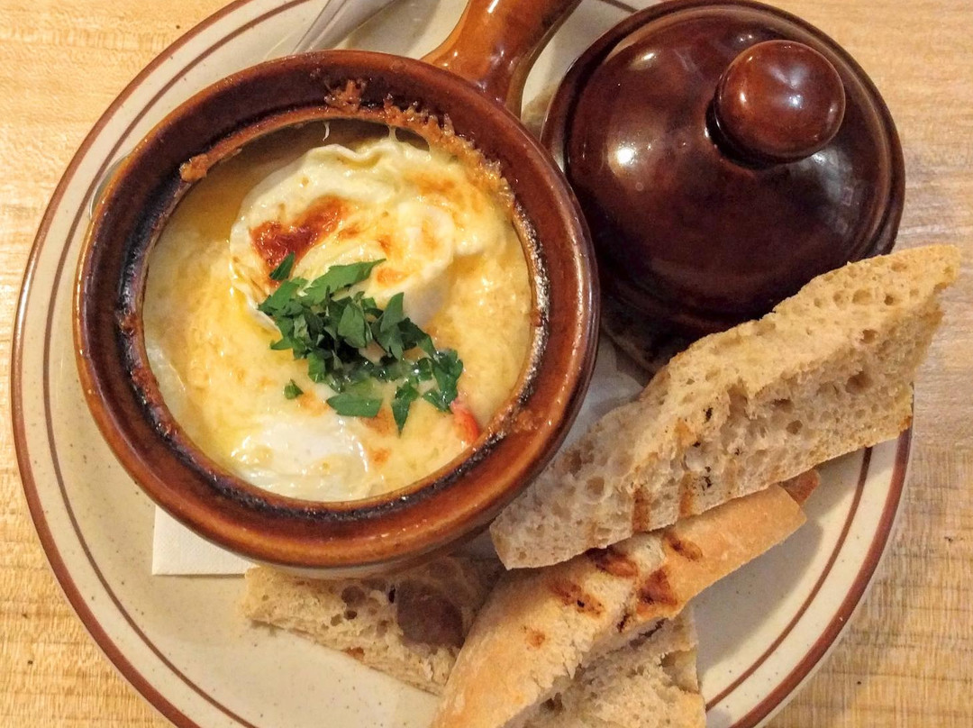 鲍灵格林餐馆和美食-Naslada Bistro