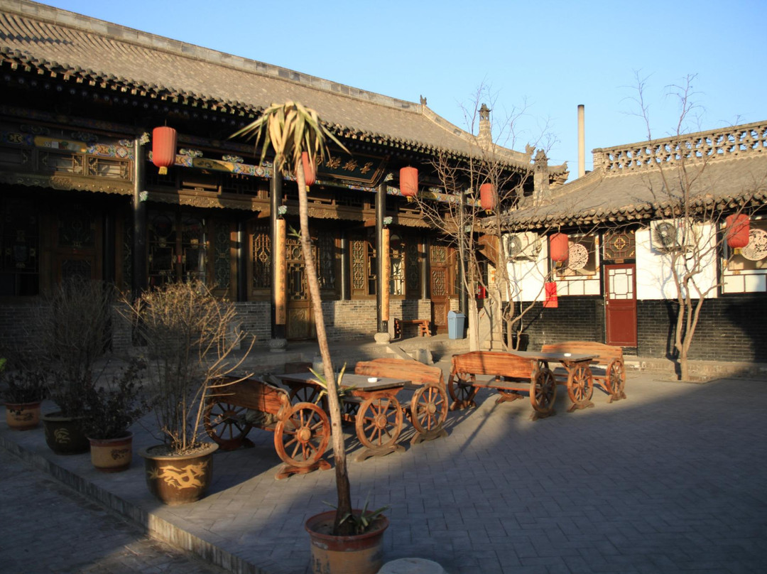 夜奔平遥四合院客栈主图