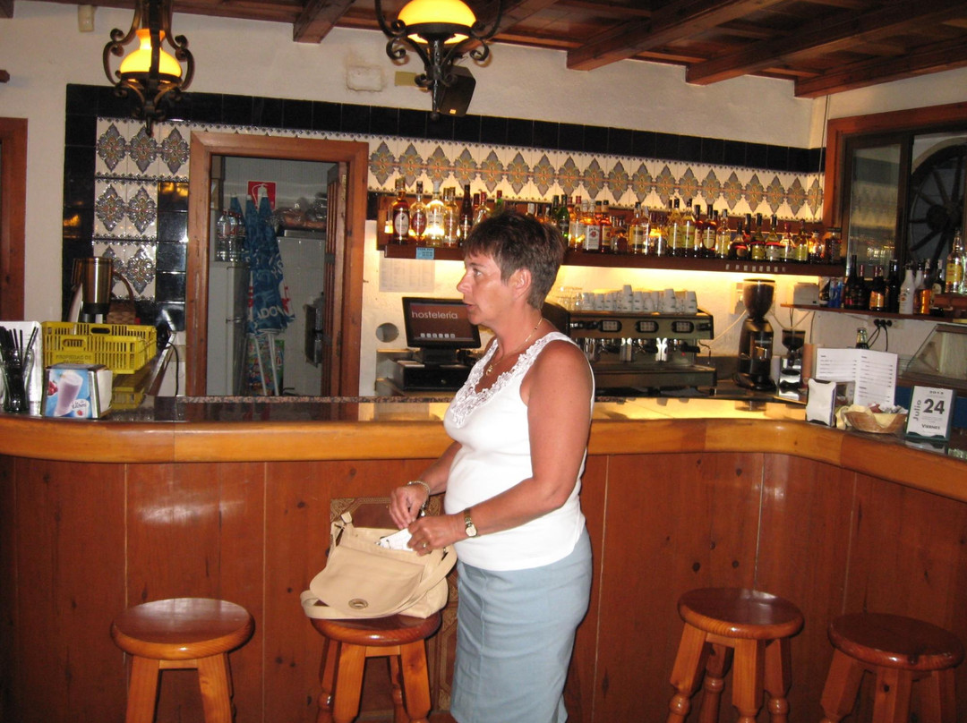 Hotel Vistamar主图