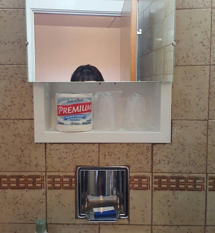 Holiday Inn Motel主图