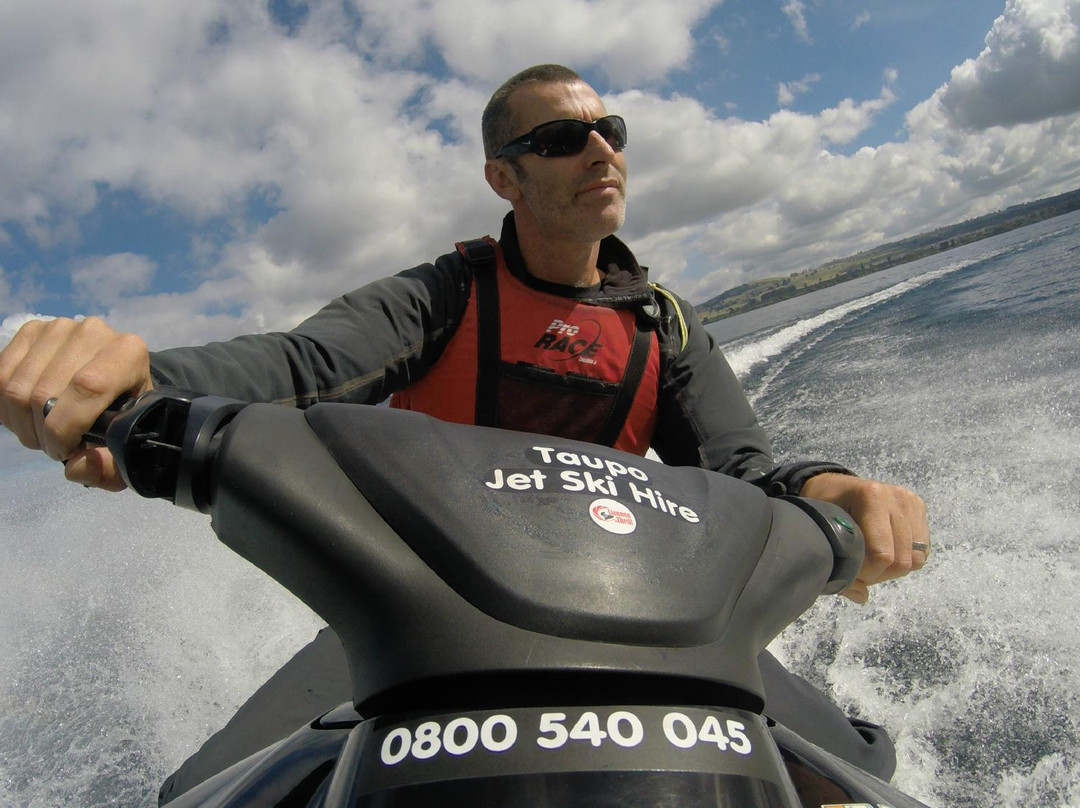 Taupo Jet Ski Hire景点图片