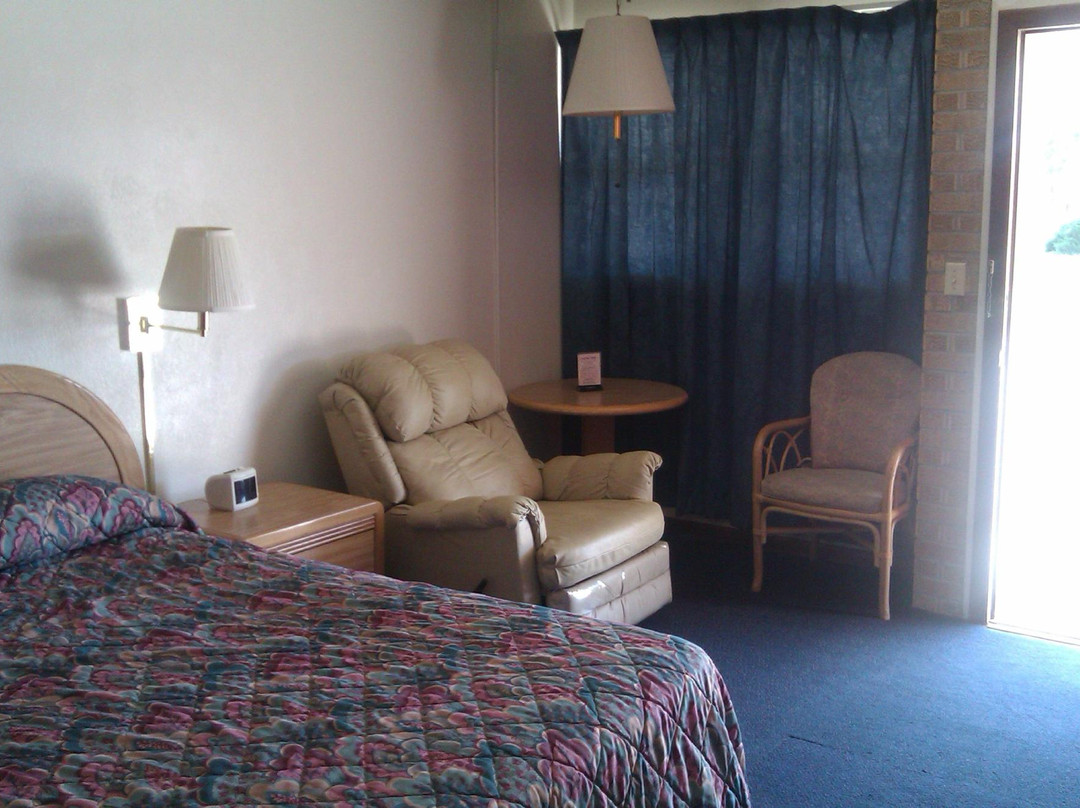 DJ Main Street View Inn & Suites主图