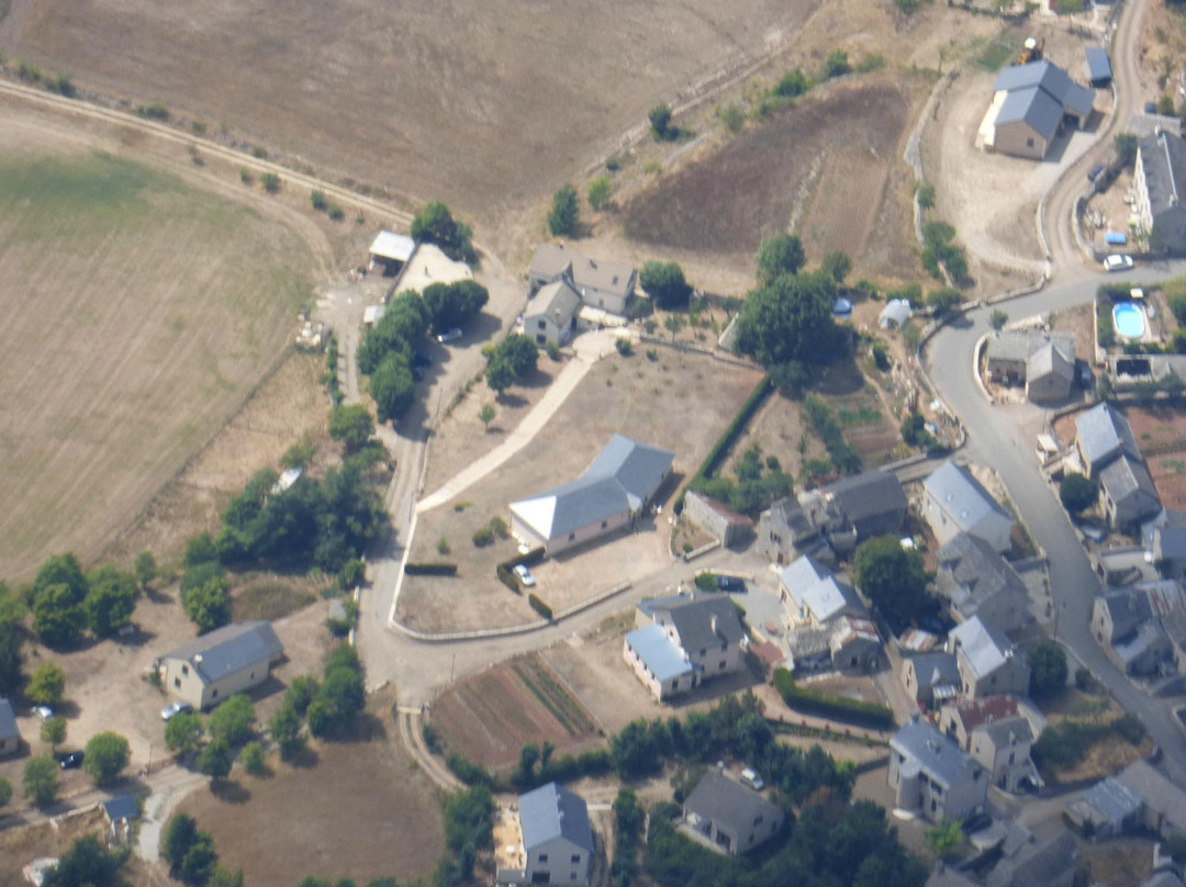 Hôtel Du Mont Servy主图