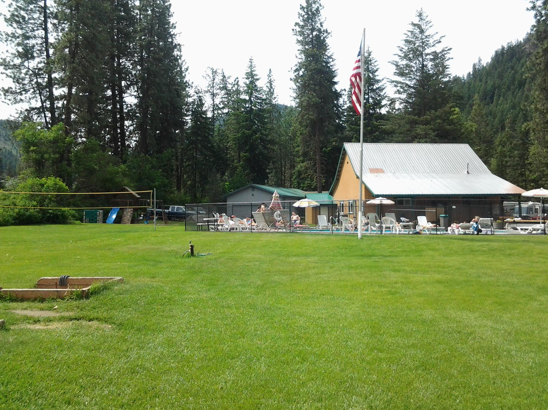 Blu-Shastin RV Park