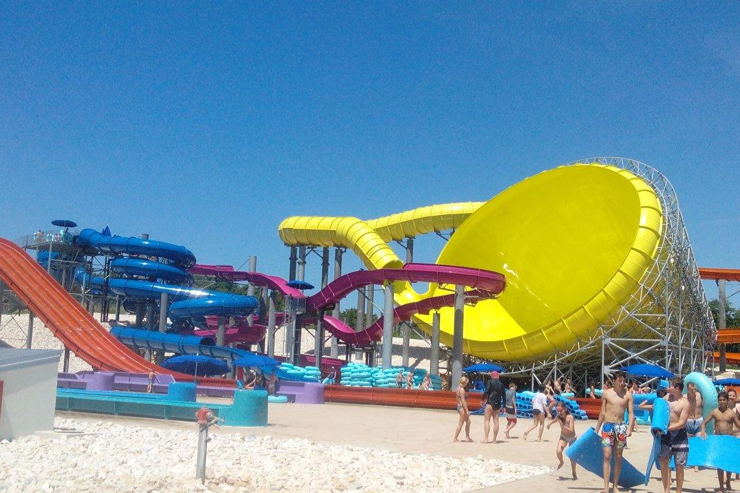 Aquapark Aquacolors Poreč-波雷奇必去景点