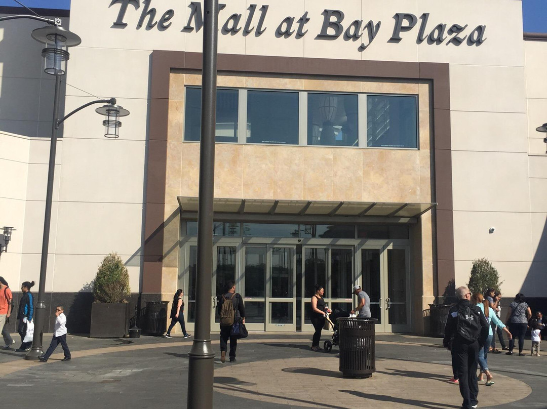 The Mall at Bay Plaza-布朗克斯必去景点
