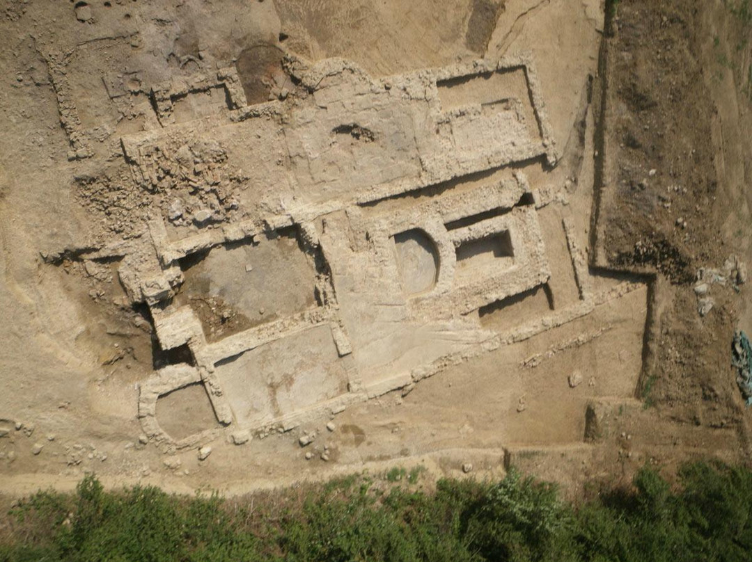 Santa Cristina Archaeological Site景点图片