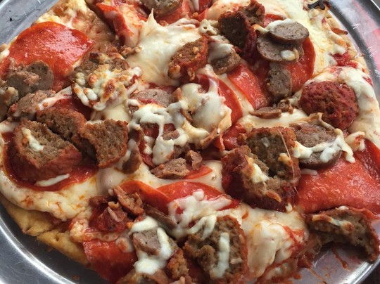 Mojo's Sports Grille-汉布尔必去景点