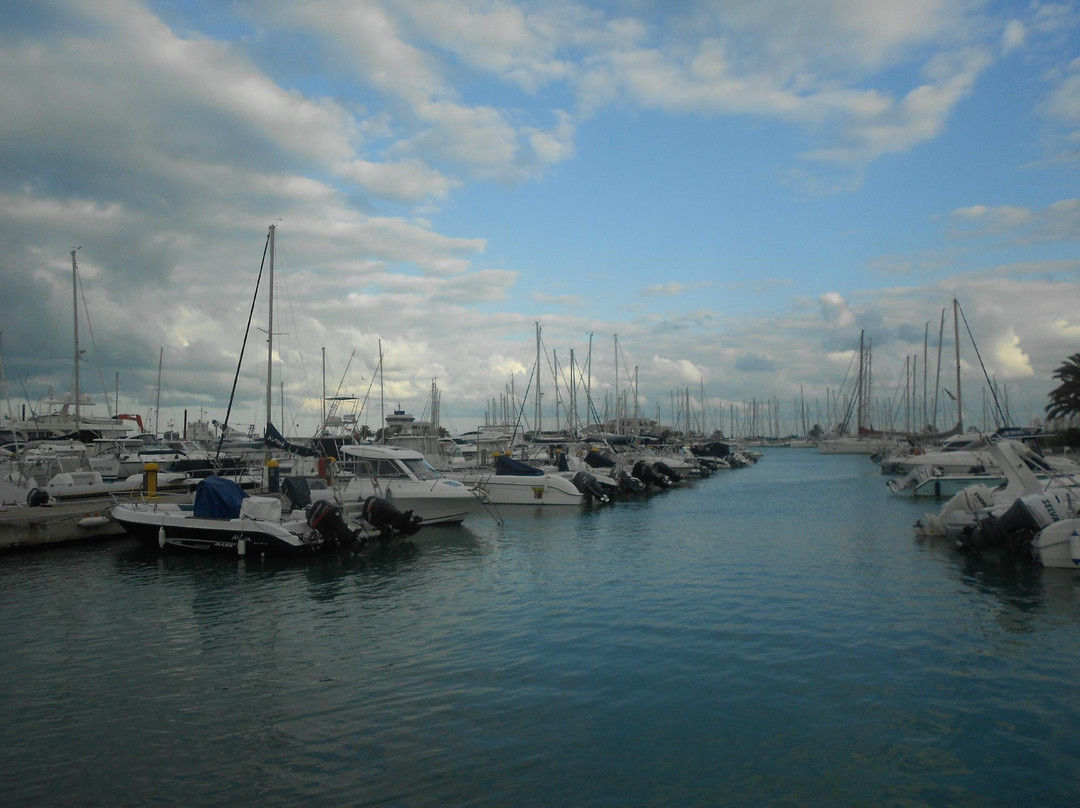 Porto Turistico Marina di Pescara-佩斯卡拉必去景点