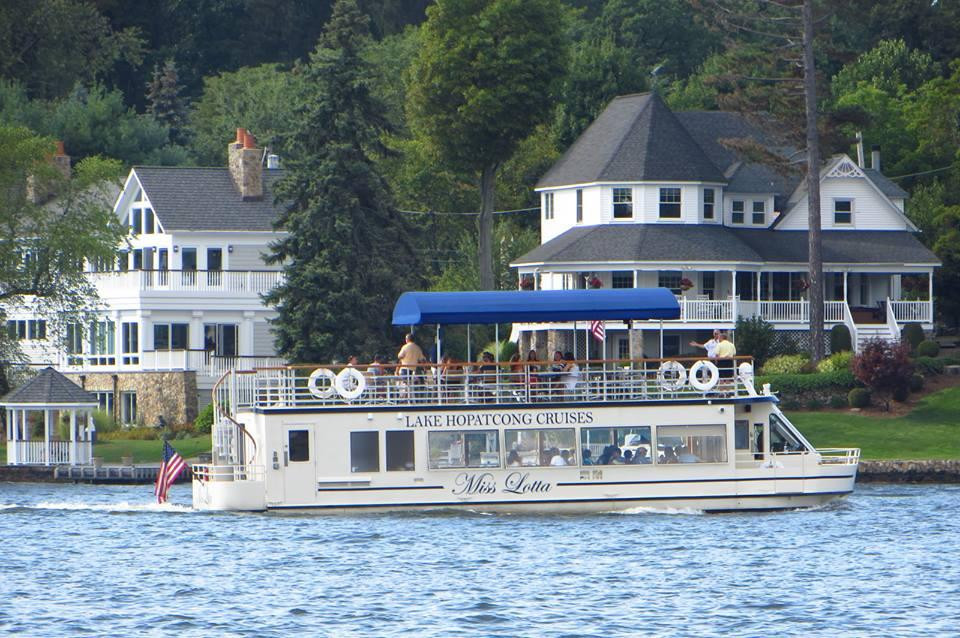 Lake Hopatcong Cruises景点图片