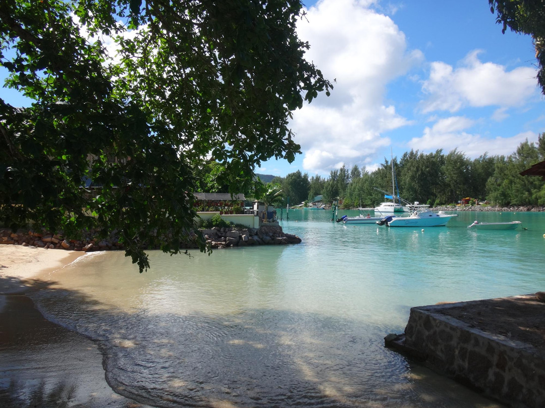 Baie Ste Anne旅游攻略图片