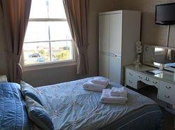 The Lynton, Teignmouth主图