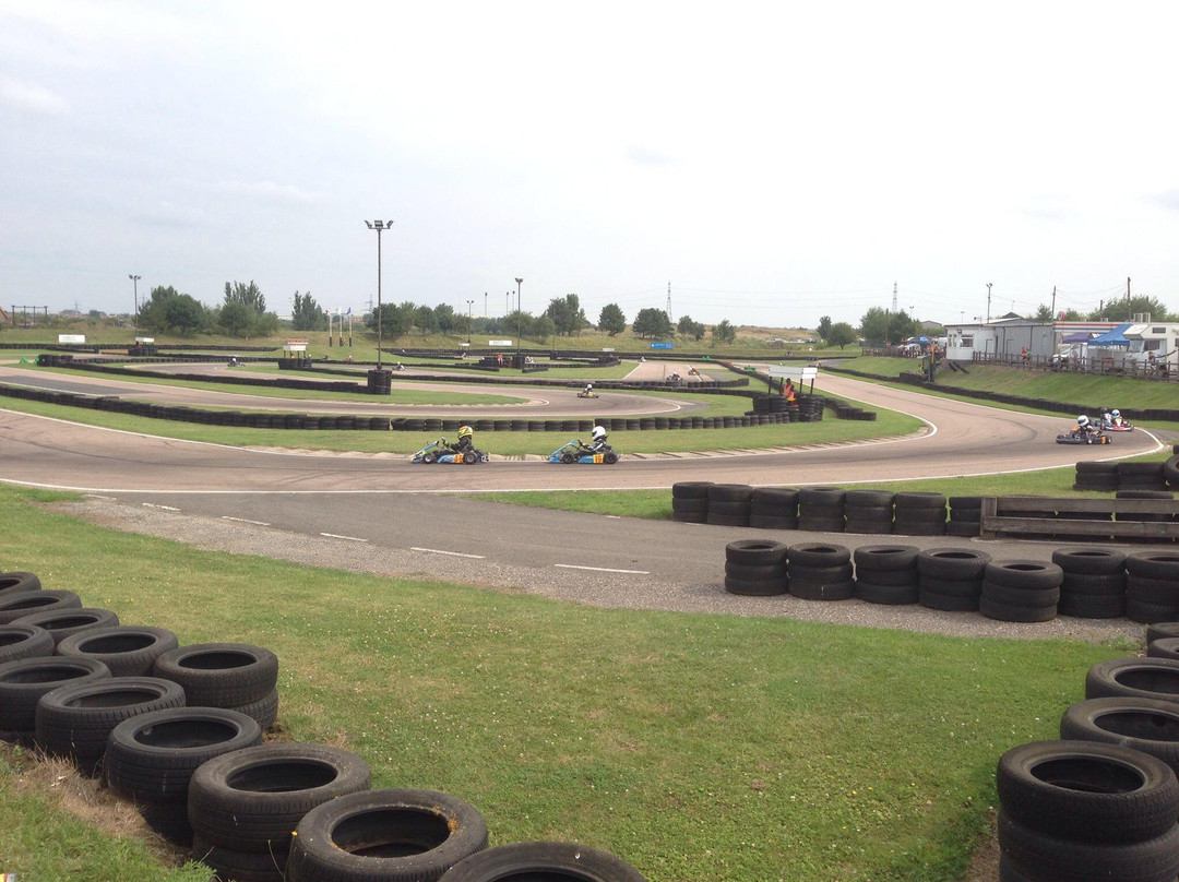 Bayford Meadows Kart Circuit景点图片