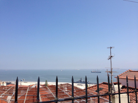 Miradouro de Santa Luzia-里斯本必去景点