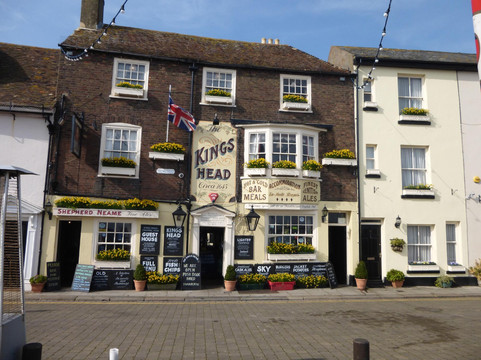 The King's Head Bar-迪奥必去景点