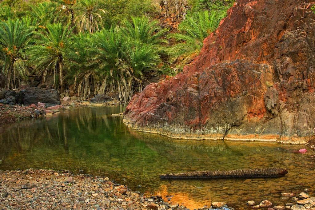 Wadi Dirhur Canyon景点图片