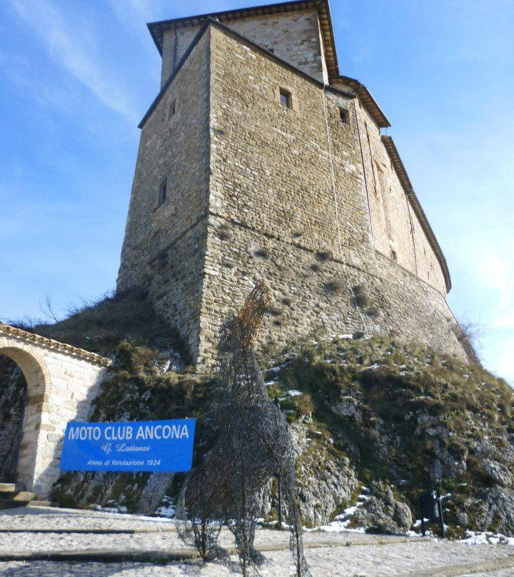 Castello di Frontone-Frontone必去景点