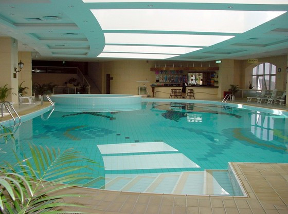 乌鲁木齐银星大酒店（德汇万达广场奇台路店）主图