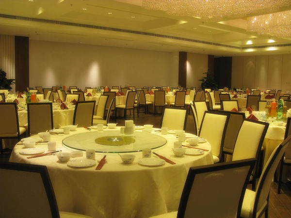 聚龙大酒店主图