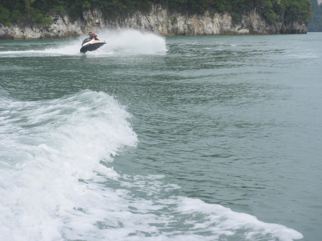 Seeman Watersports景点图片