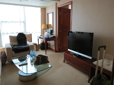 嘉莱特和平国际酒店主图