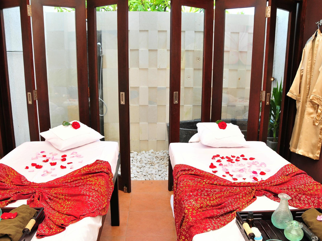 皇后玫瑰别墅与Spa-金巴兰必去景点