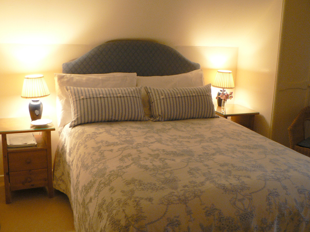 Woodhampton House主图